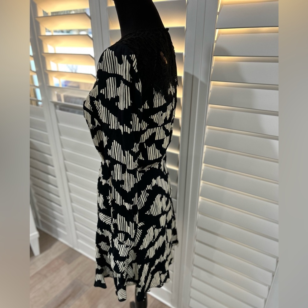 REISS - Picture 5 of 11